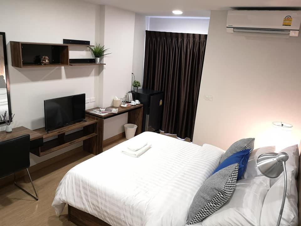 Tata House Apart otel Bangkok Dış mekan fotoğraf