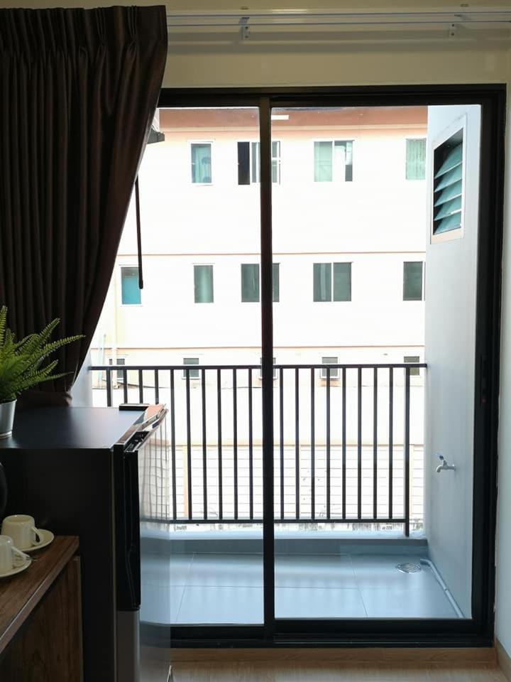 Tata House Apart otel Bangkok Dış mekan fotoğraf