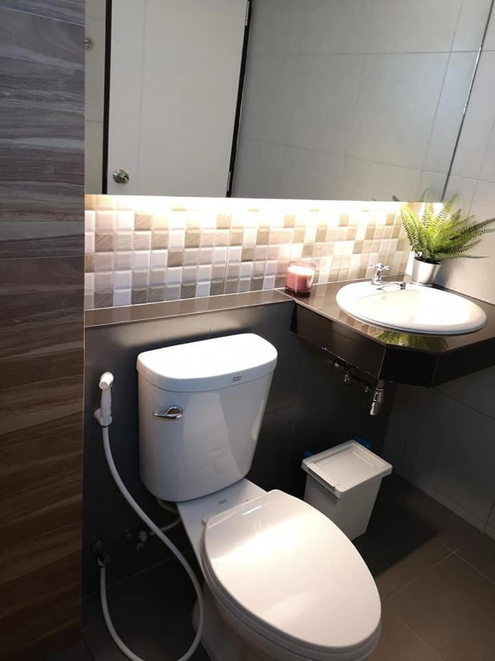 Tata House Apart otel Bangkok Dış mekan fotoğraf