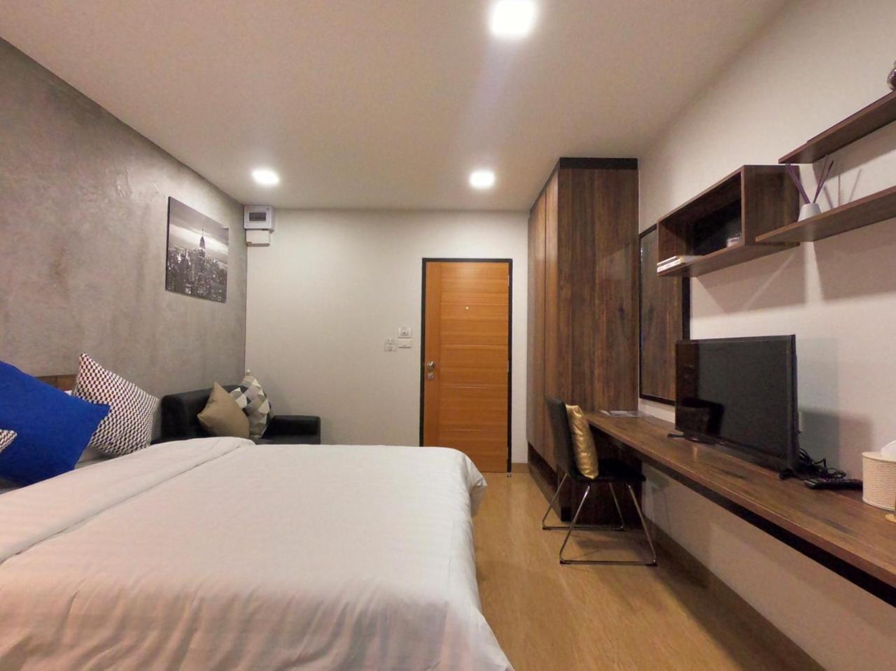 Tata House Apart otel Bangkok Dış mekan fotoğraf