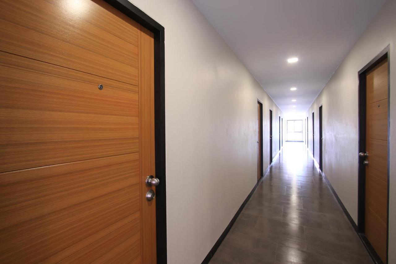 Tata House Apart otel Bangkok Dış mekan fotoğraf